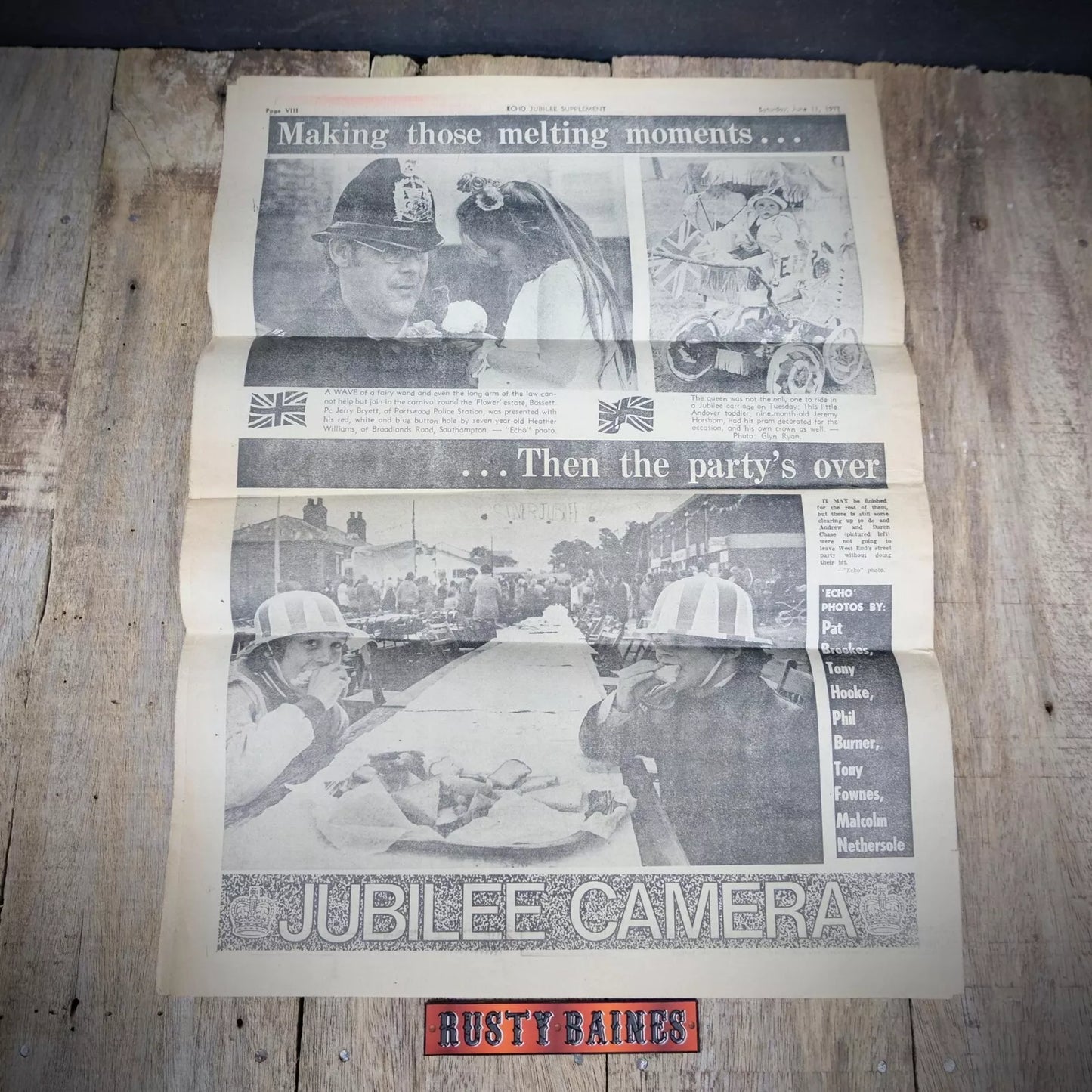 Vintage Newspaper Supplement, Southern Evening Echo, Queen's Silver Jubilee