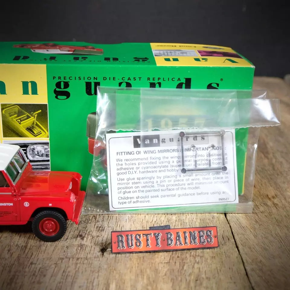 Lledo Vanguards Land Rover Series 2 109, Midland Red Leamington, Boxed