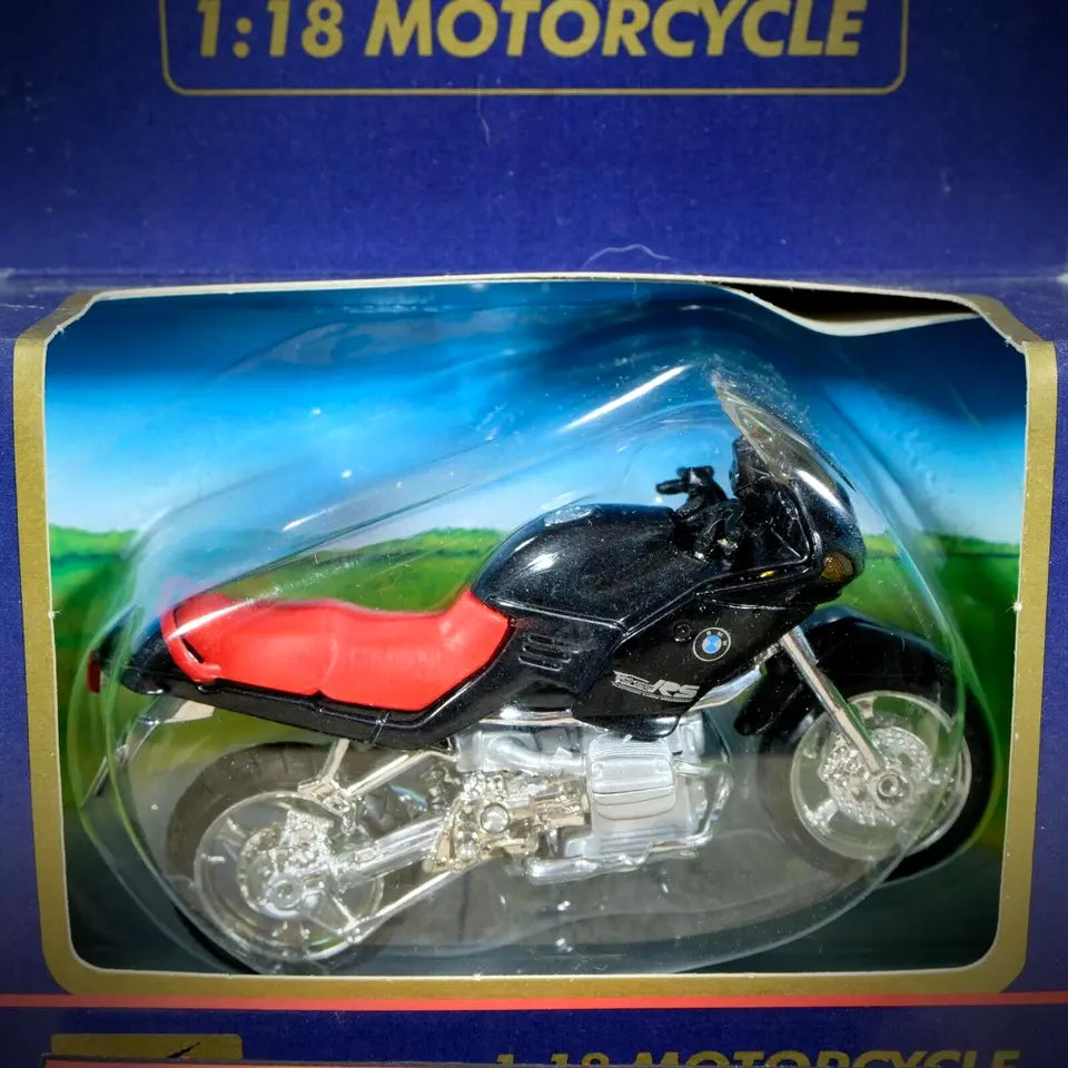 Maisto 1/18 Motorbike/Motorcycle BMW R1100RS, Black, Boxed