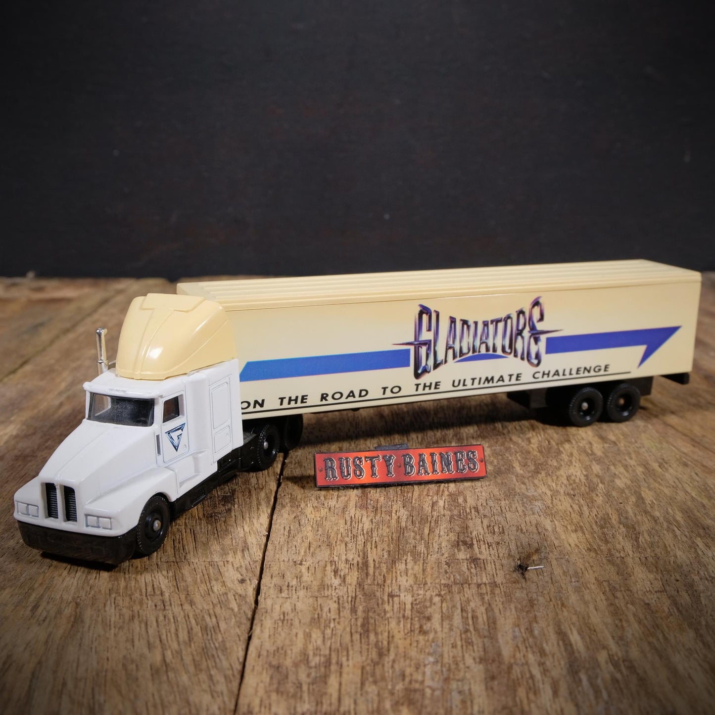 Lledo Gladiators TV Show Promotional Lorry, Boxed