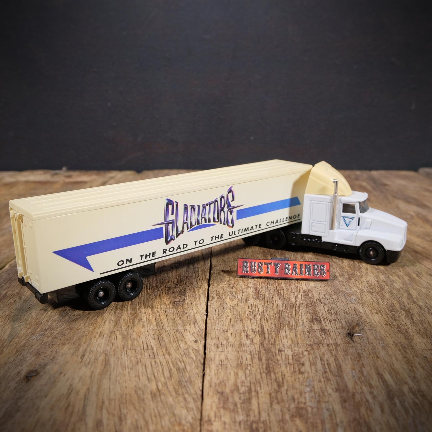Lledo Gladiators TV Show Promotional Lorry, Boxed
