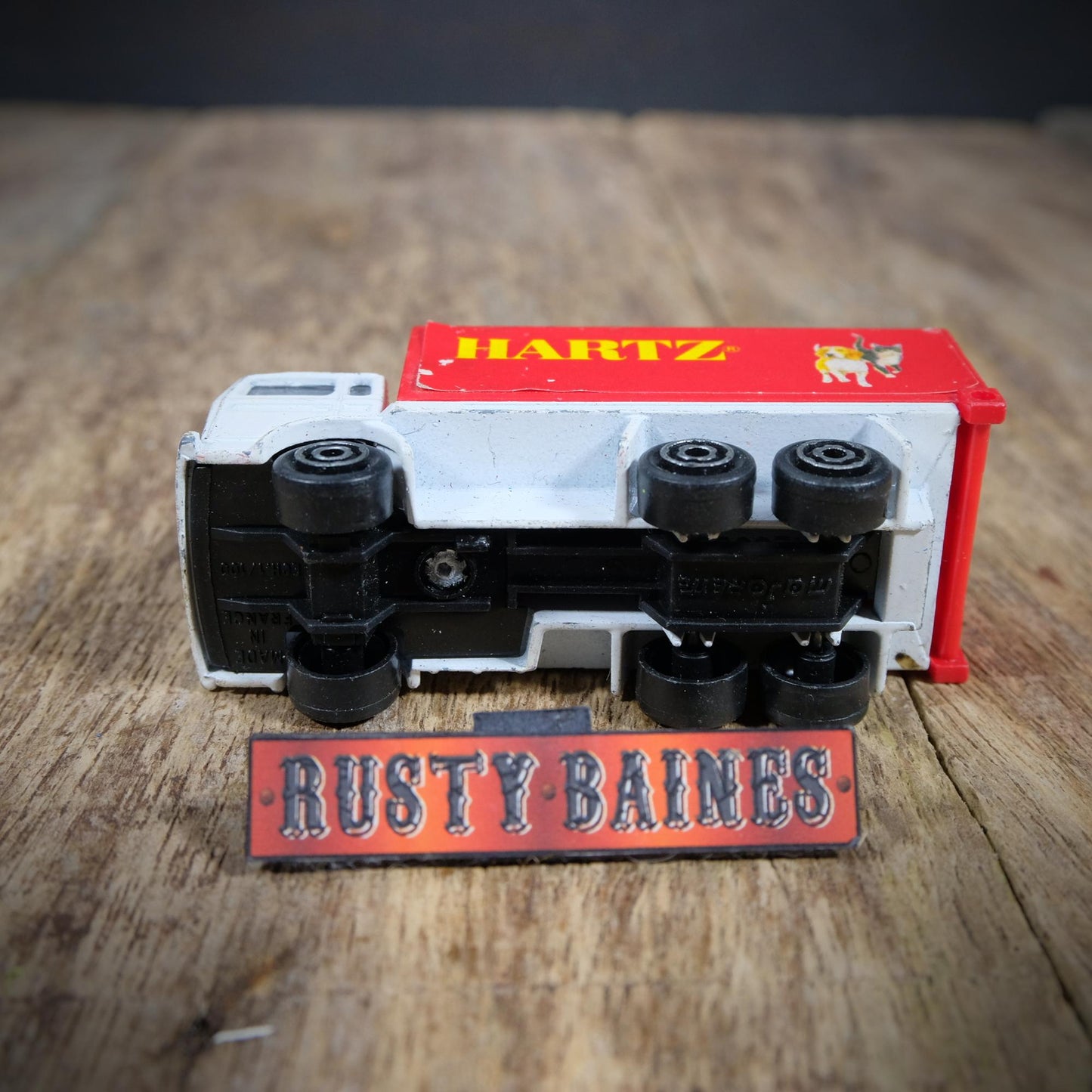 Majorette Hartz Pet Supplies Container Lorry, No Box