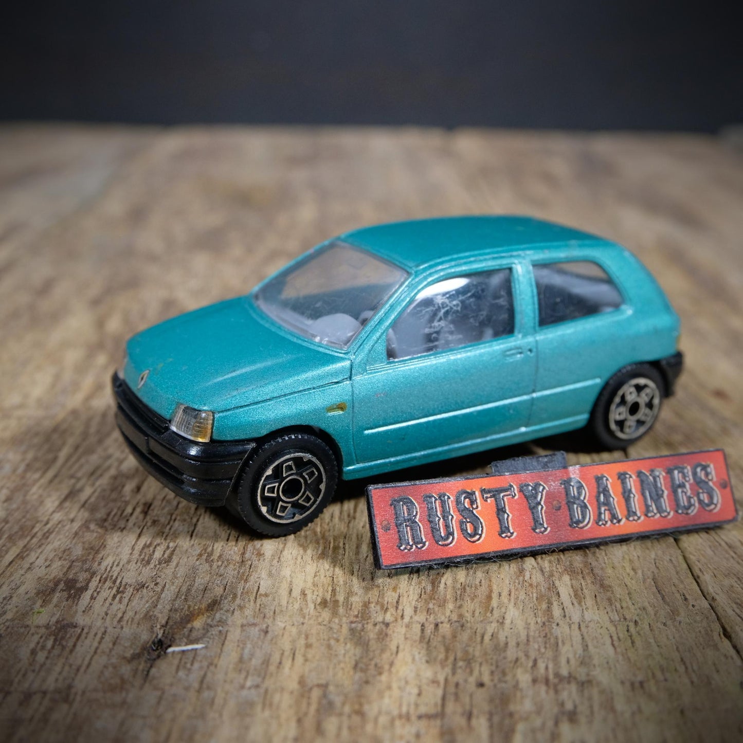 Bburago Renault Clio Mk1, Metallic Green