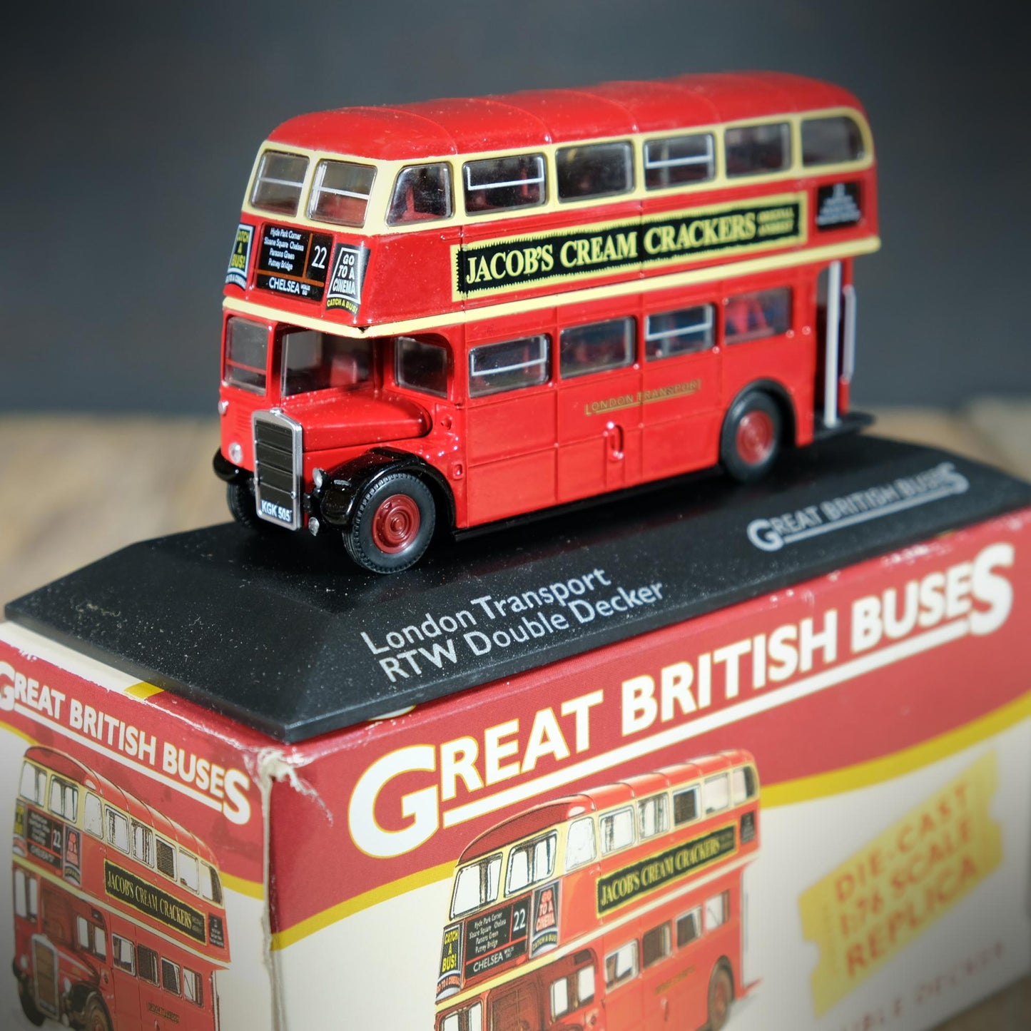 London Transport RTW Double Decker Bus, 1/76, Atlas