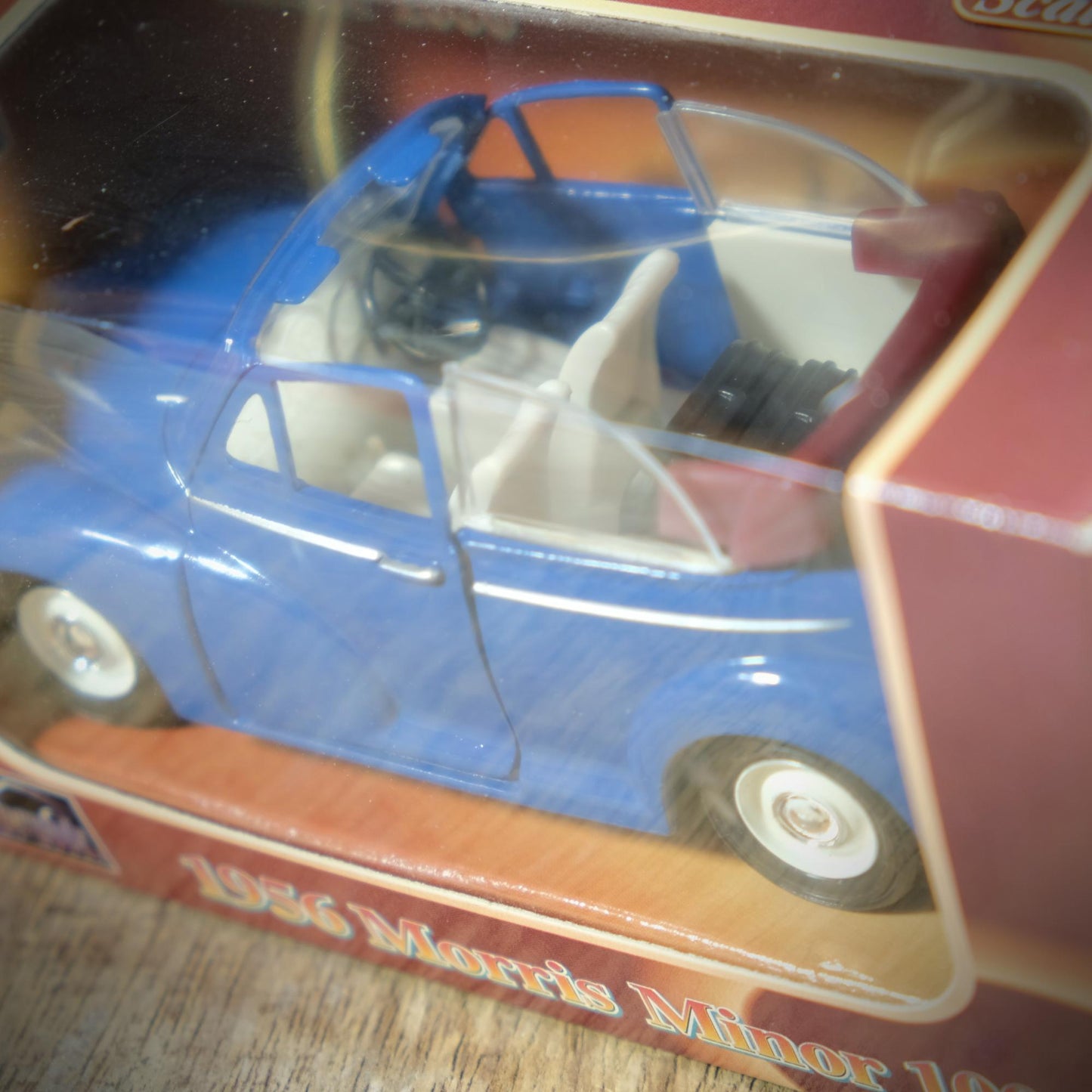 Morris Minor Diecast Car Bundle, 1/43 & 1/26, Traveller & Convertible