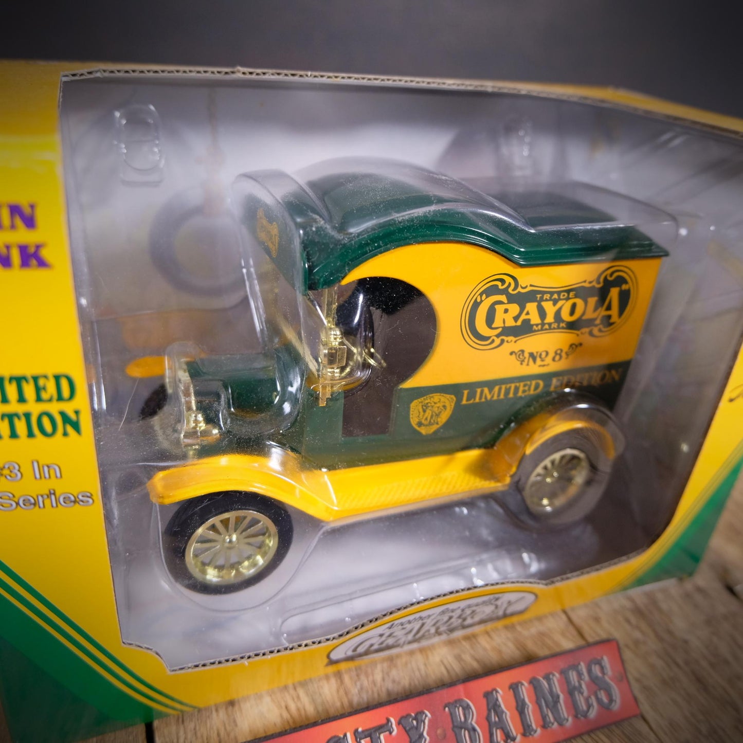 Ford 1912 Van Moneybox Money Bank, Crayola, Limited Edition, Boxed
