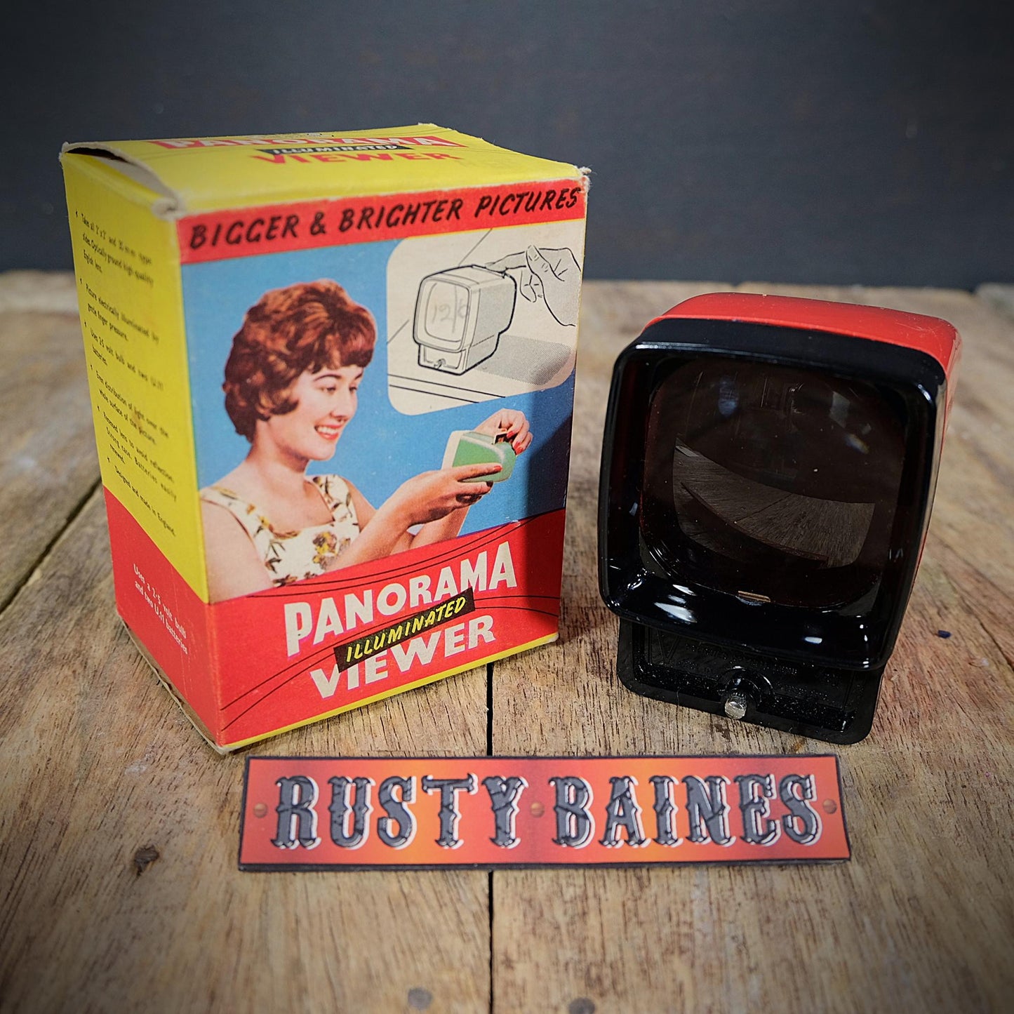 Vintage 35mm Film Slide Viewer, Novelty Retro TV Design, W&G Boxed