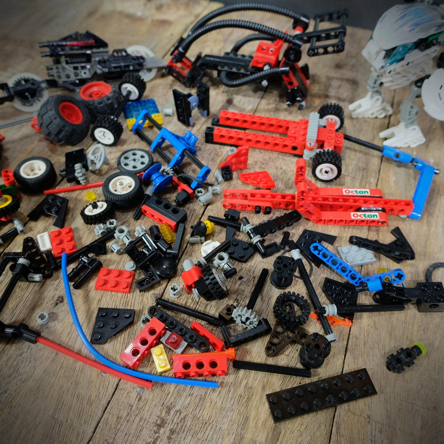 Small Job Lot of Mixed Lego Technics Pieces