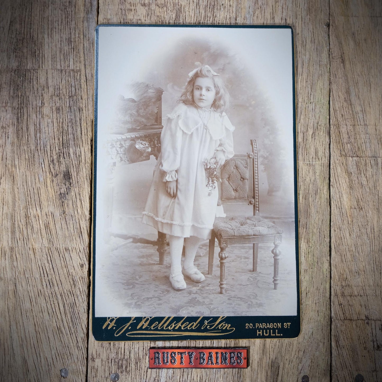 Original Victorian Era Cabinet Photo, Wellsted Studio of Hull, Girl in Period Fashion