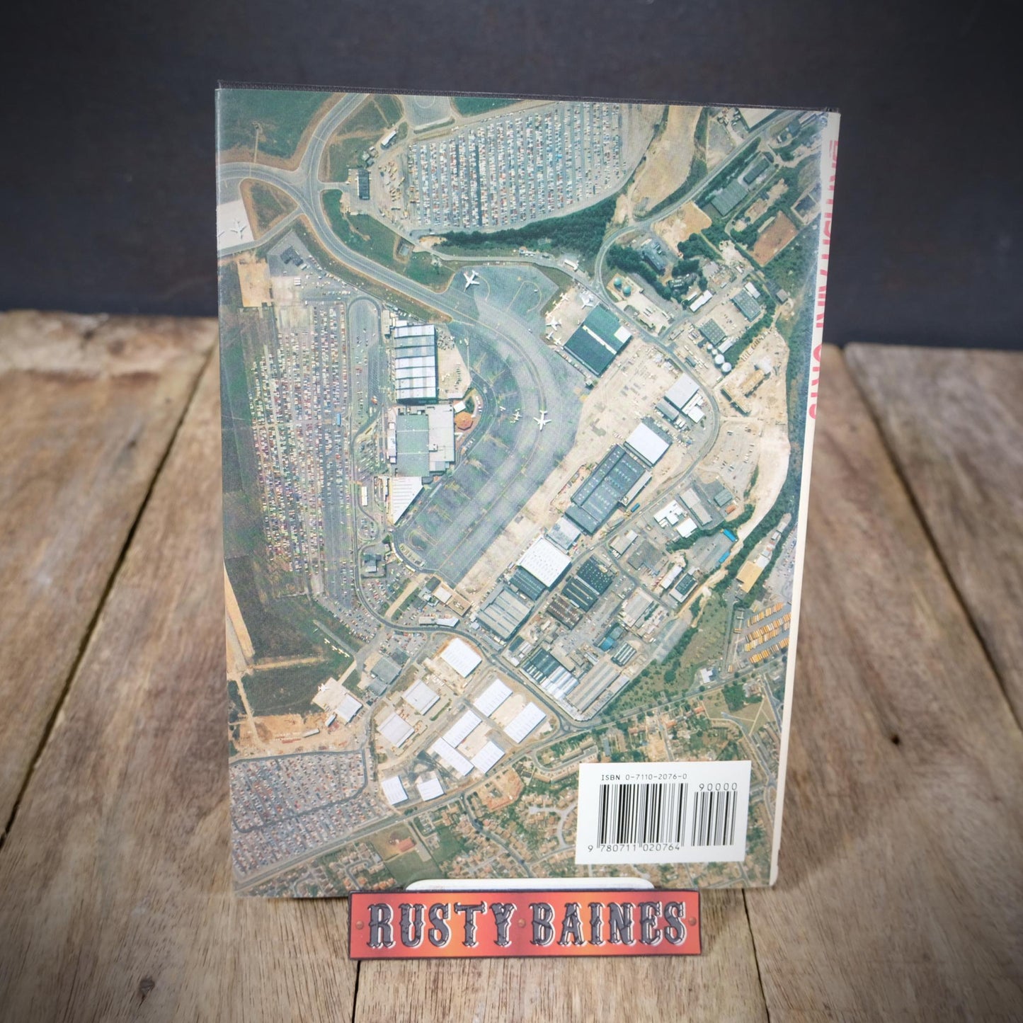 British Airports, Leo Marriott, Hardcover 1993