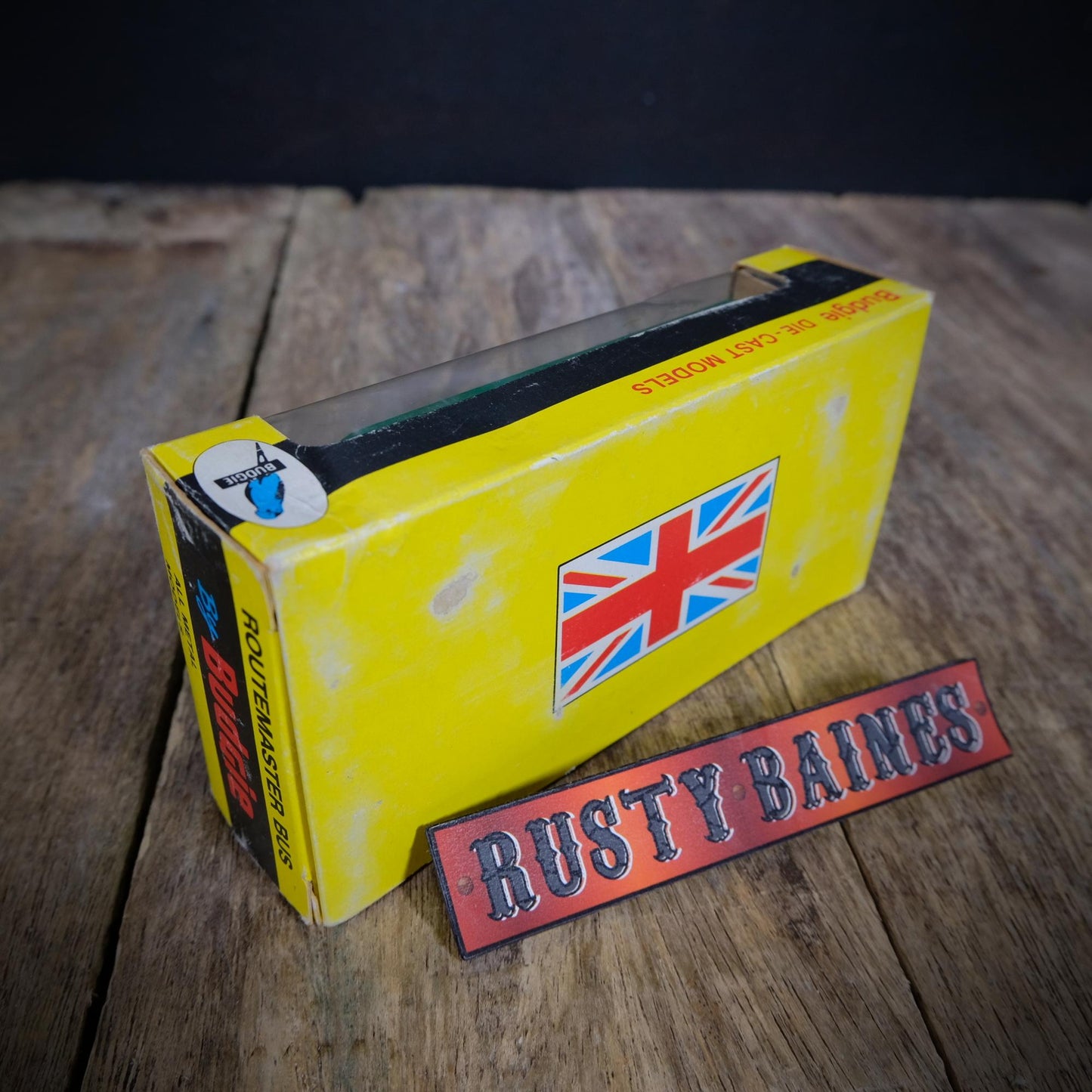 Vintage Routemaster Bus by Budgie, Green London Transport