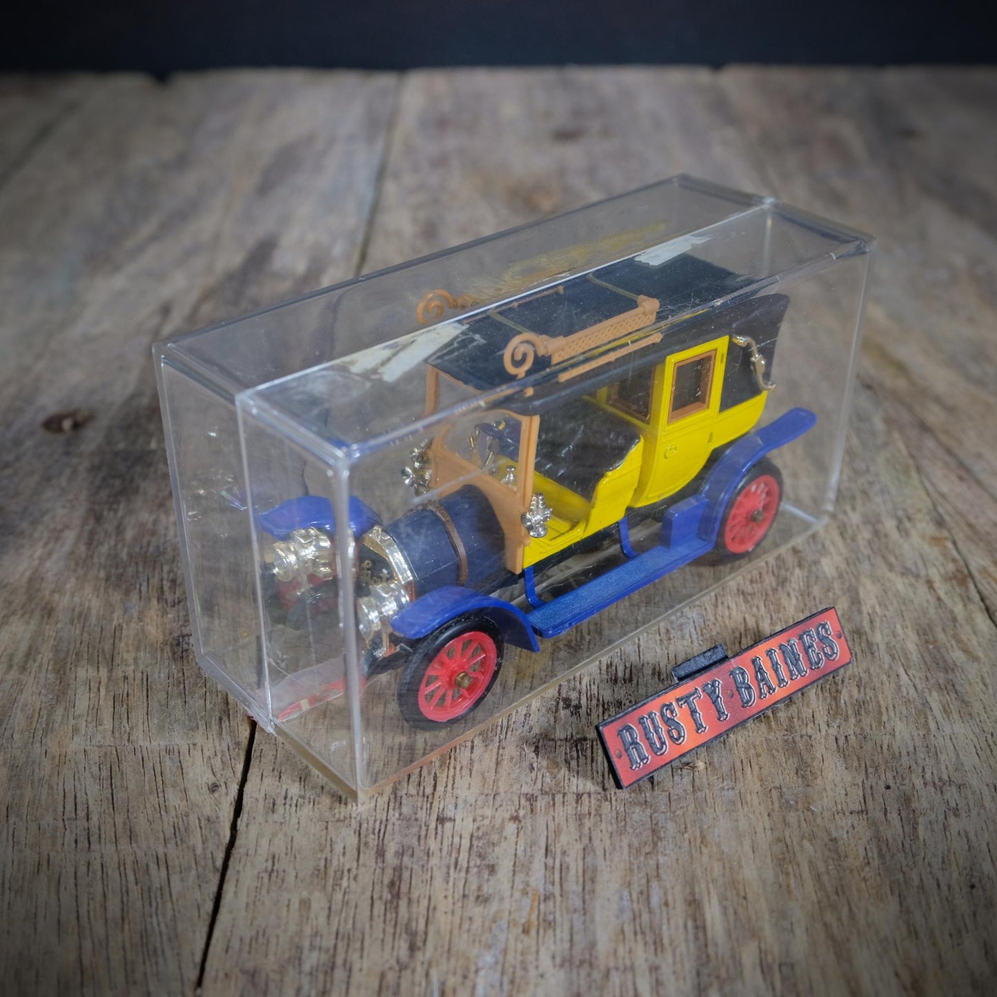 Rio Fiat 18/24 CV Bright Coloured Veteran Car, 1/43 Scale
