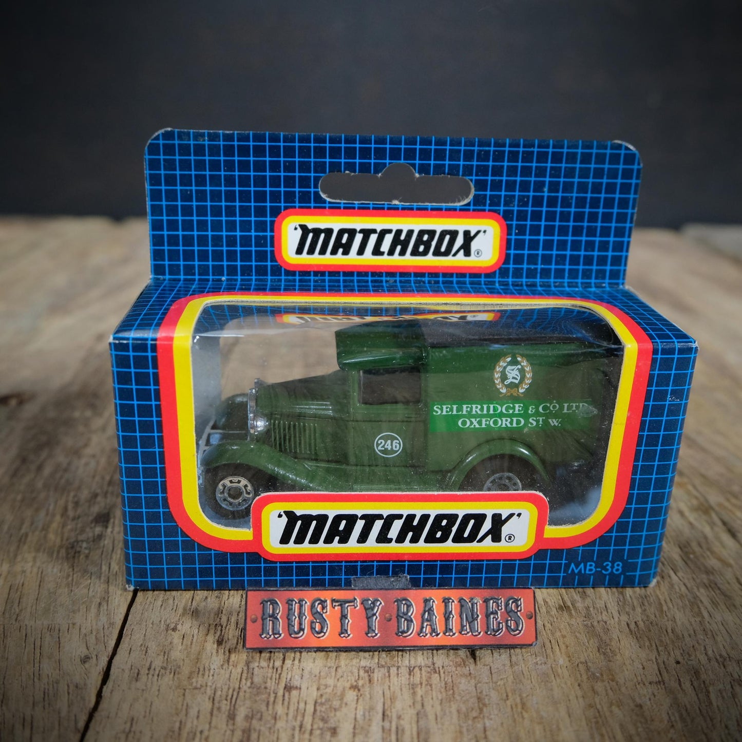 Matchbox MB38 Ford Model A, Selfridge/Selfridges of London
