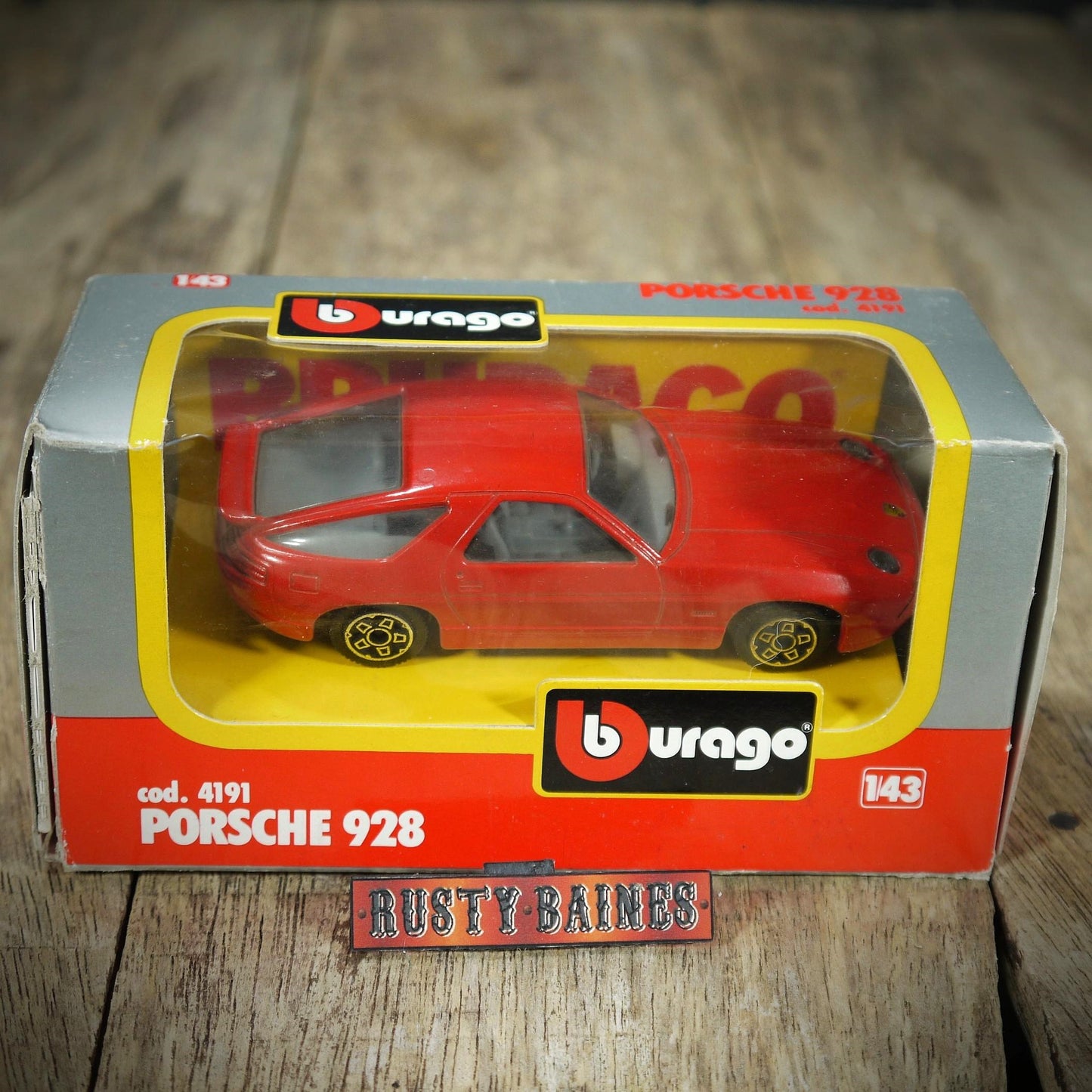 Bburago Porsche 928, Red