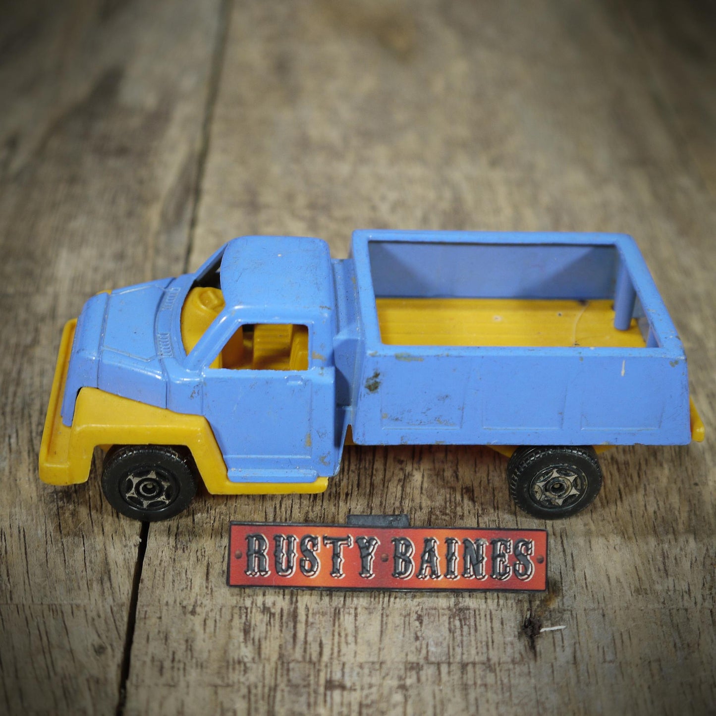 Bundle of Vintage Corgi Cub Vehicles, R501
