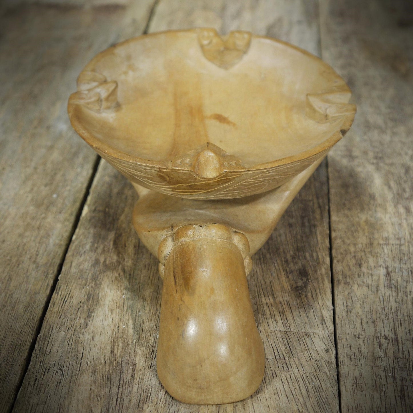Trinket/Sweet/Bon-Bon Dish, Ethnic Hand