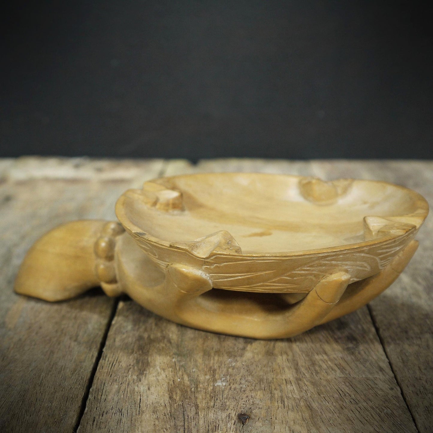 Trinket/Sweet/Bon-Bon Dish, Ethnic Hand