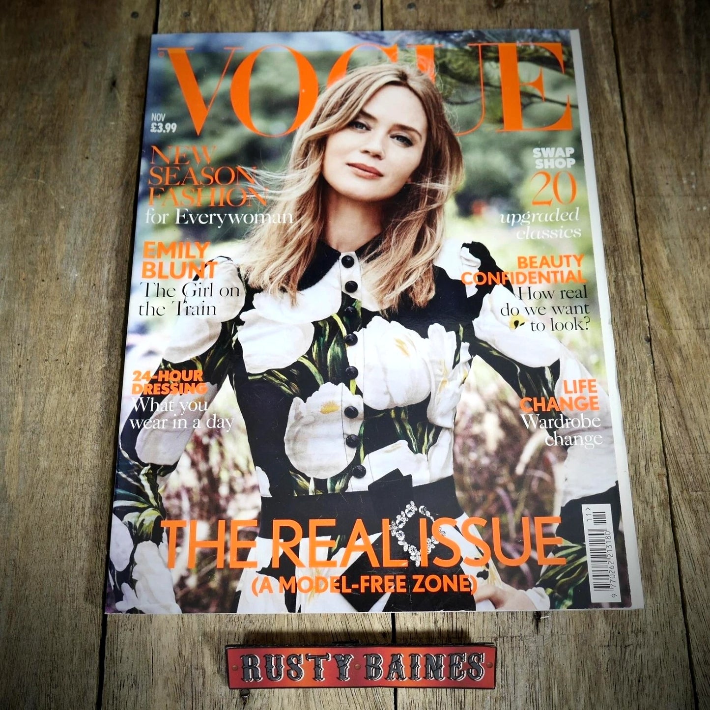 Vogue Magazine UK Back Issue, November 2016 Emily Blunt