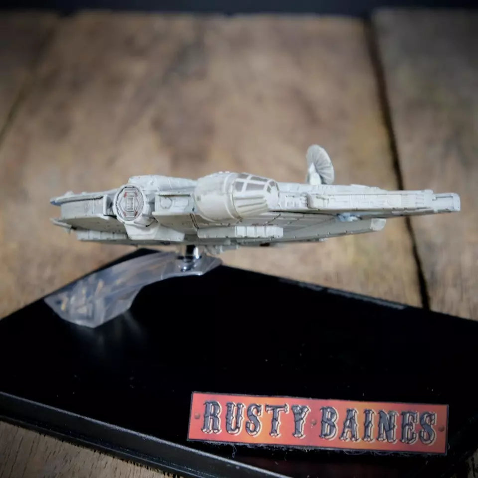DeAgostini Star Wars Millennium Falcon Model on Stand, Display Case