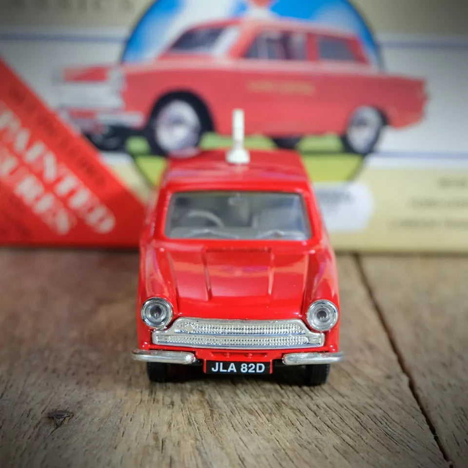 Corgi Mk1 Ford Cortina, London Transport Radio Car, Boxed, Missing Figures, 1/43