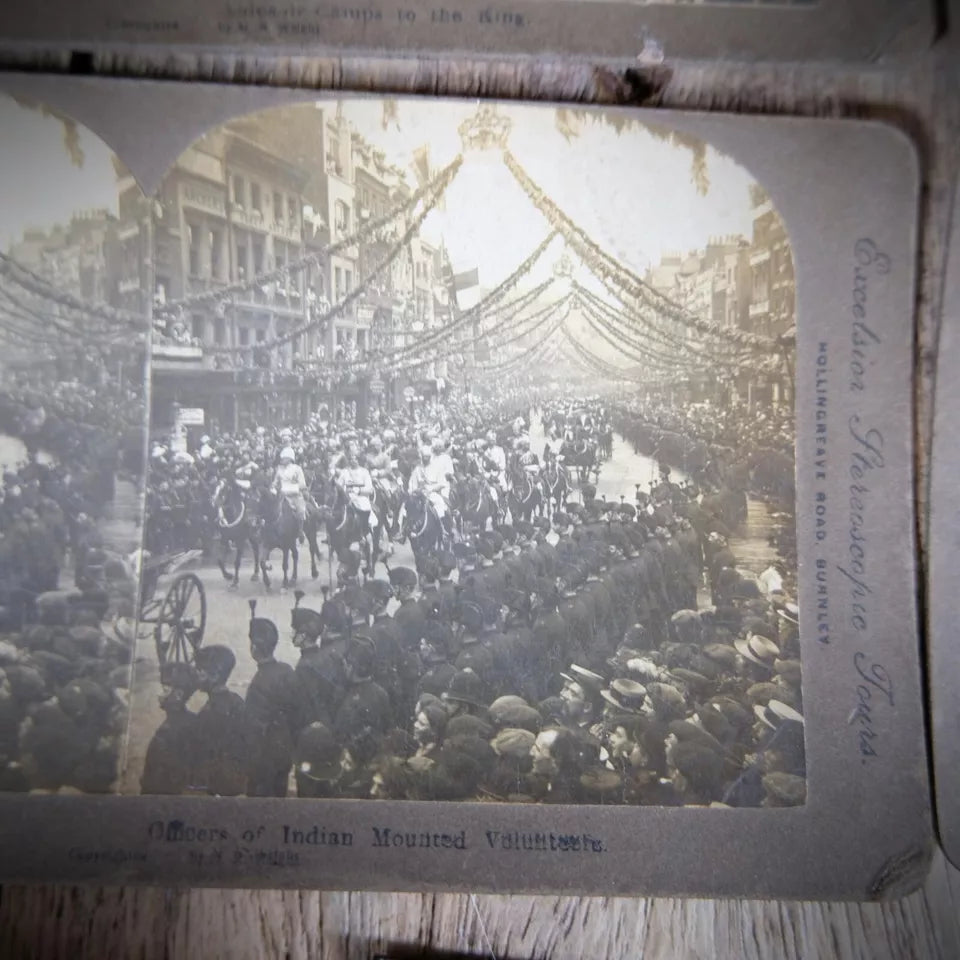 Stereoview Card London Royalty Field Artillery/Australian Troops/Indian Officers