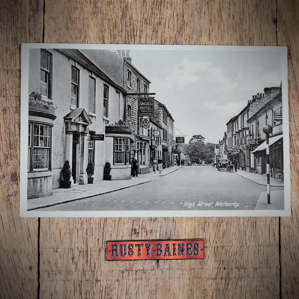 Postcard, Wetherby High Street, Angel Hotel, Vintage Car