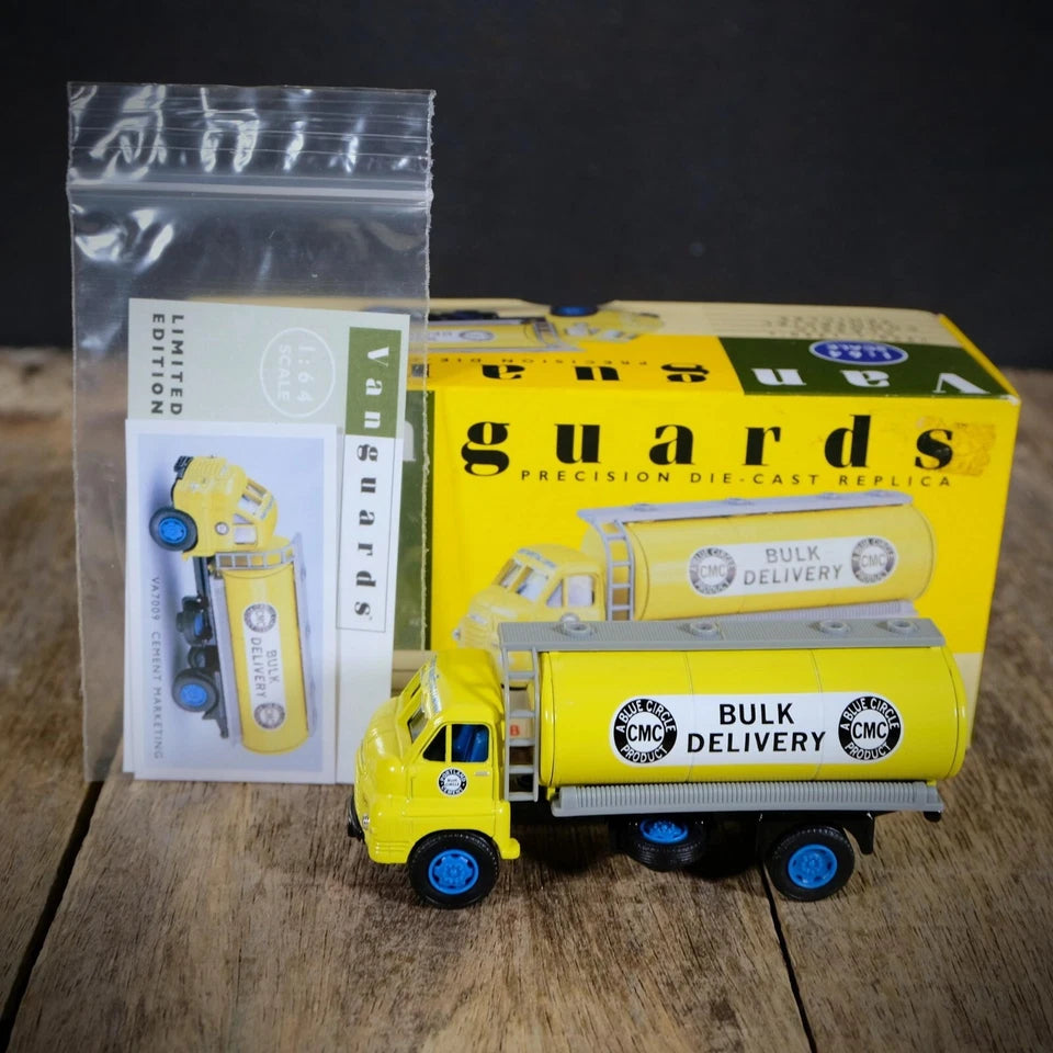 Lledo Vanguards Bedford S Type Tanker Lorry, Blue Circle Cement, Made in England
