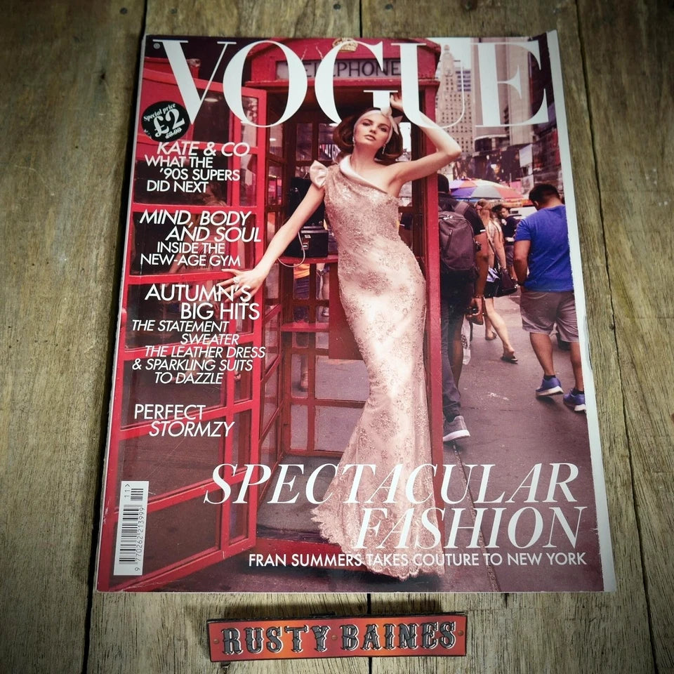 Vogue Magazine UK Back Issue, November 2018 Fran Summers Couture