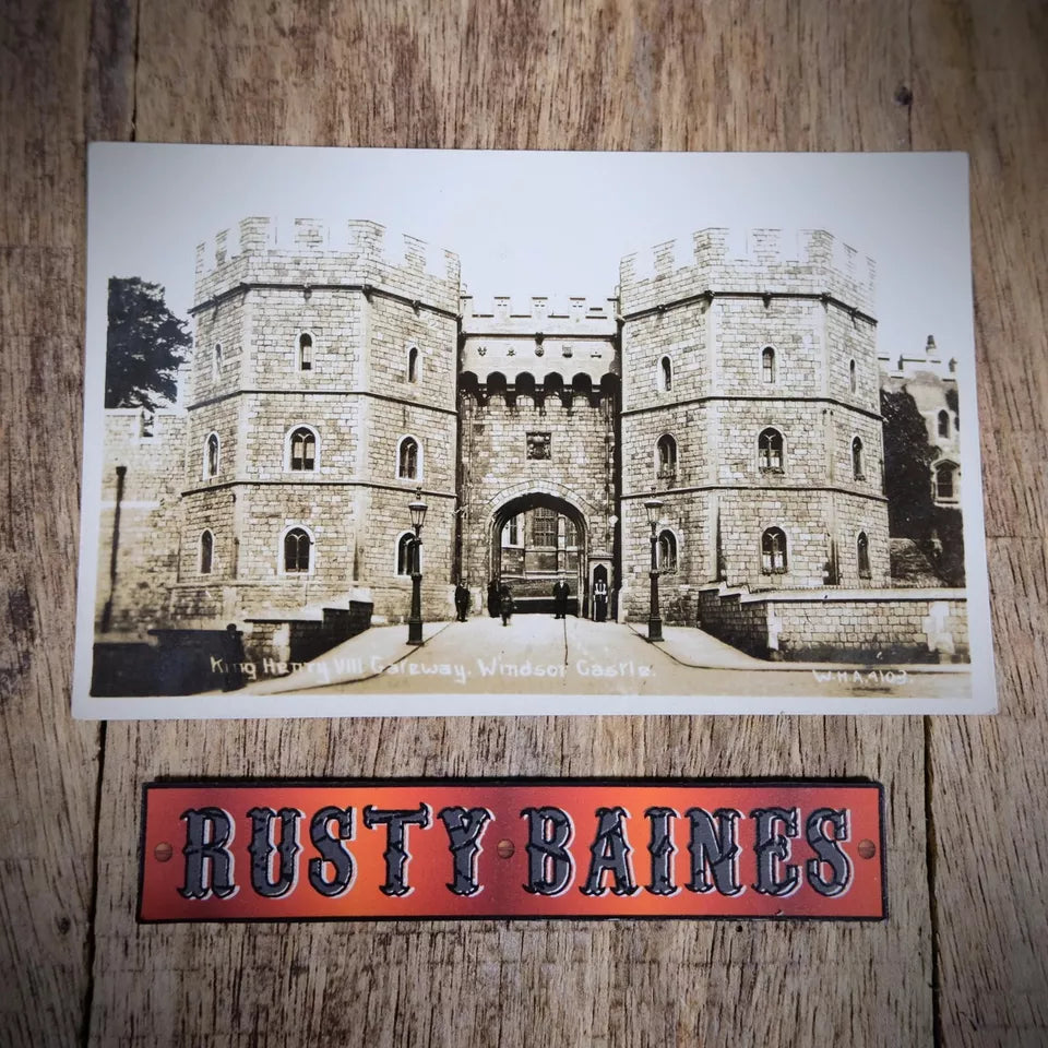 Postcard, Windsor Castle King Henry VIII Gateway, Real Photo