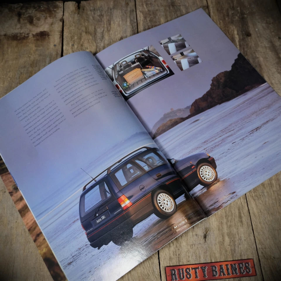 Sales Brochure, Vauxhall Astra 1993 (Mk3, F) SRI, GSI Etc. Hatch/Saloon/Estate