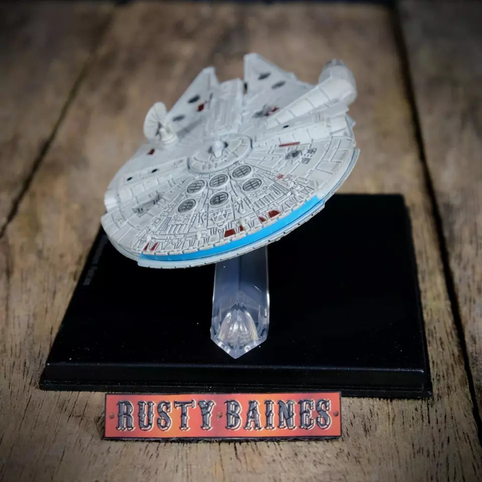 DeAgostini Star Wars Millennium Falcon Model on Stand, Display Case