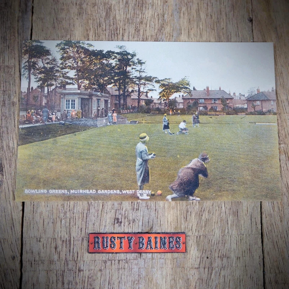 Postcard, Muirhead Gardens Bowling Green, West Derby, Liverpool