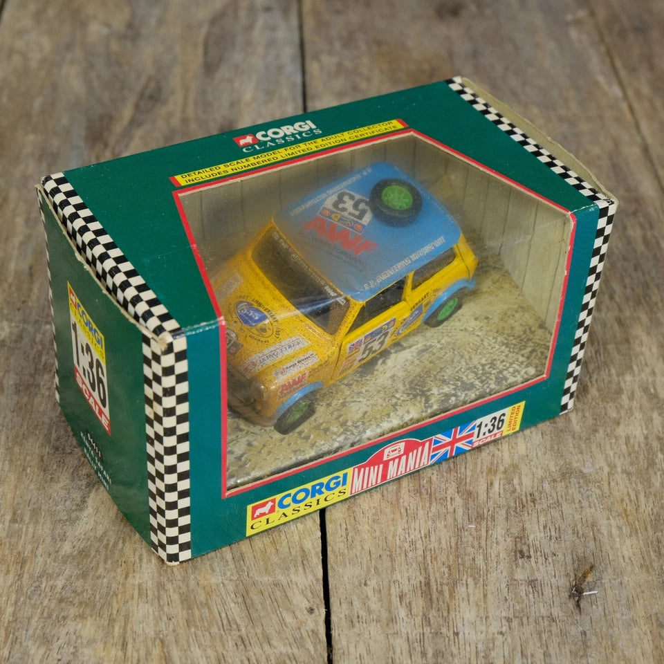 Corgi Mini Mania 04411 Kenya Safari Rally Mini Classic, 1/36