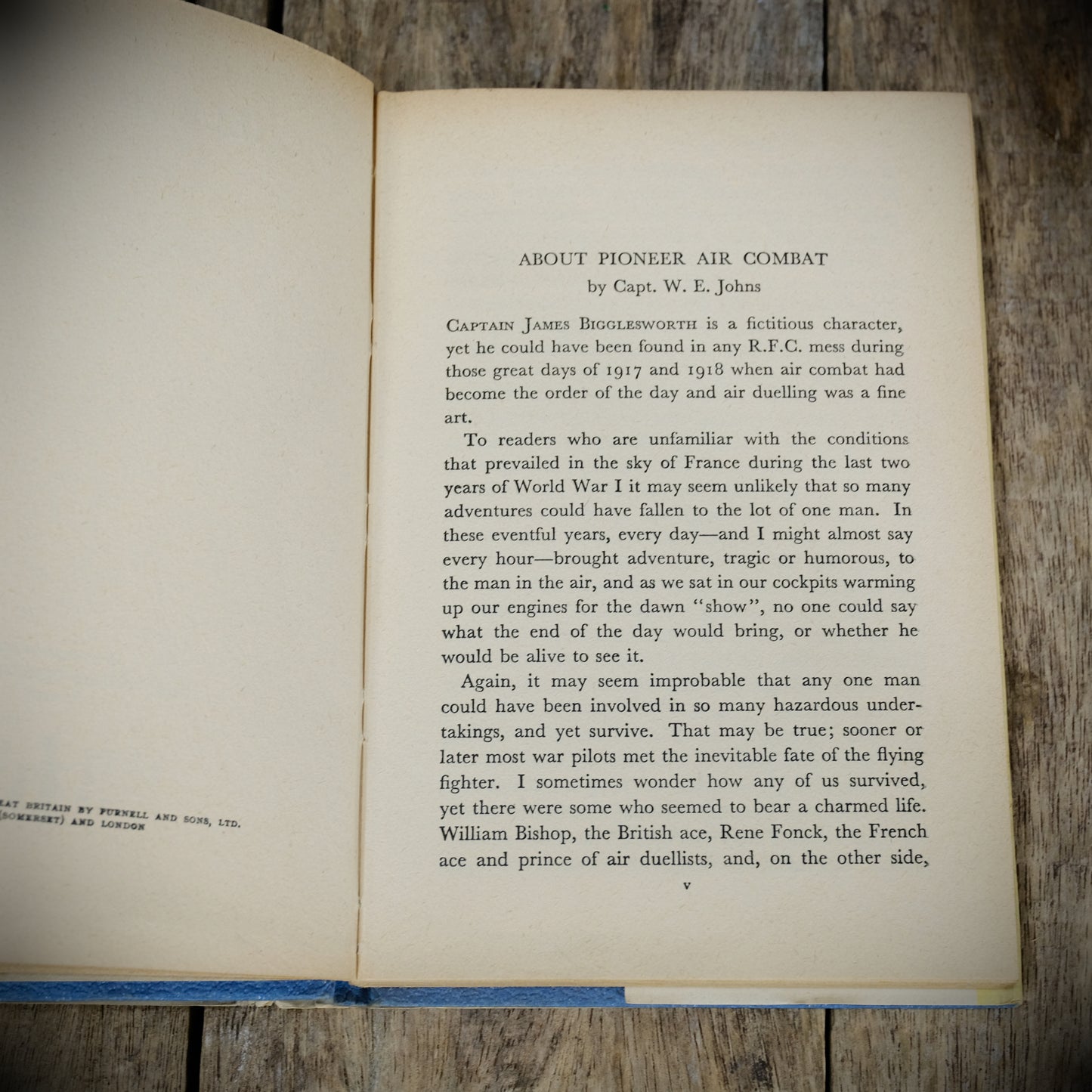 Biggles Pioneer Air Fighter, W E Johns, Deans Mid Century Undated Hardcover