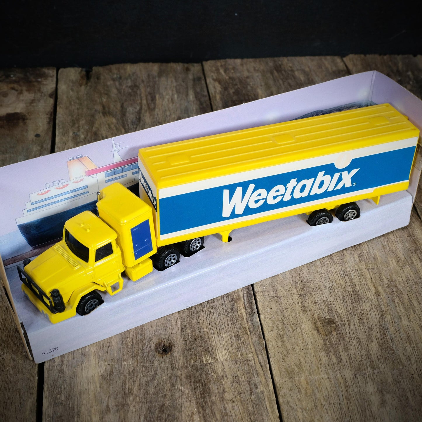 Corgi 91320 Scammell Container Delivery Lorry, Weetabix, 1993, Boxed