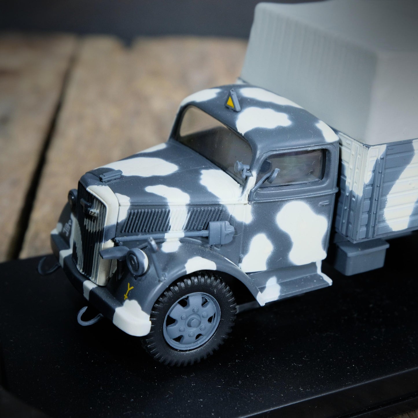 Military Opel Blitz Troop Carrier Whermacht, Russia 1943, WW2 Camo Truck