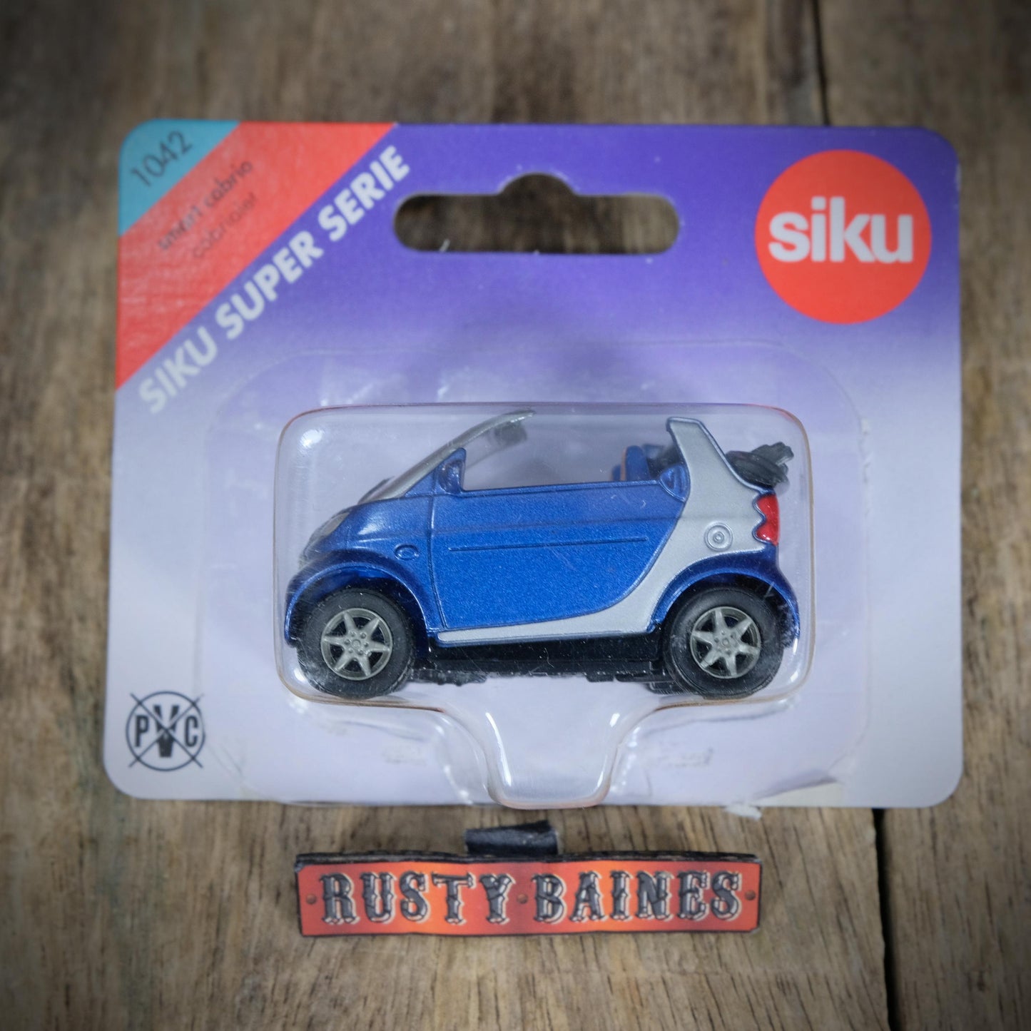 SIKU 1042 Smart Cabrio, Blue/Silver, Blisterpack