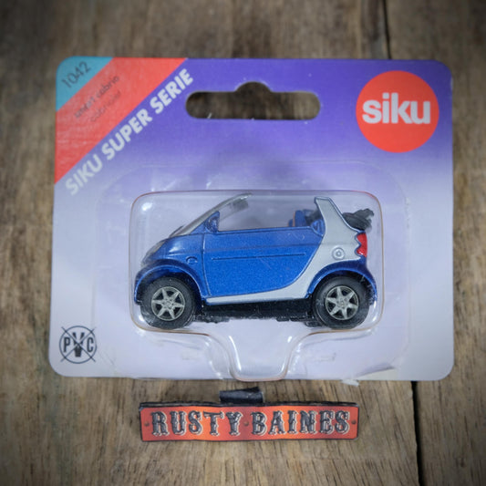 SIKU 1042 Smart Cabrio, Blue/Silver, Blisterpack