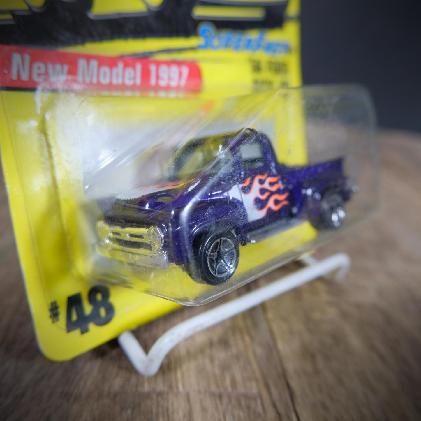 Matchbox '56 Ford Pick-Up Custom Flame Purple Flame, Carded, 1996/97