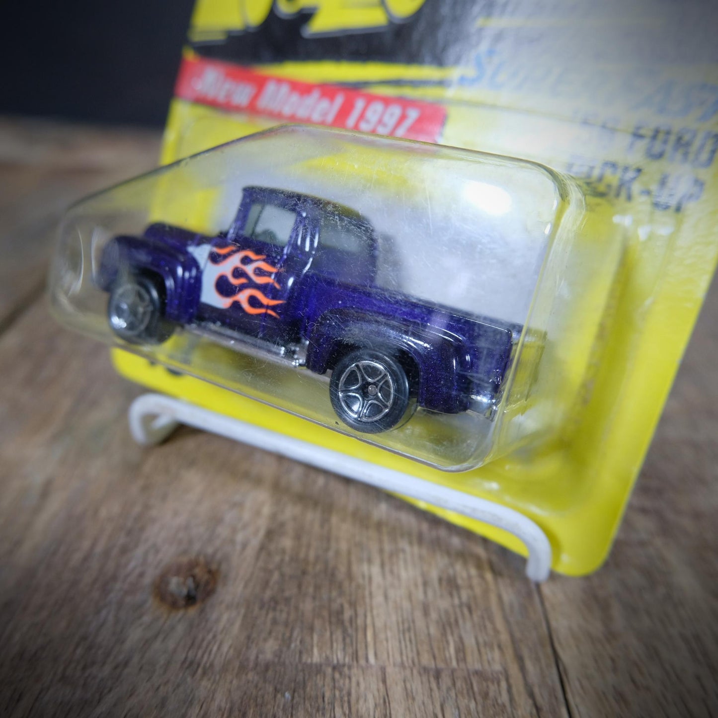 Matchbox '56 Ford Pick-Up Custom Flame Purple Flame, Carded, 1996/97