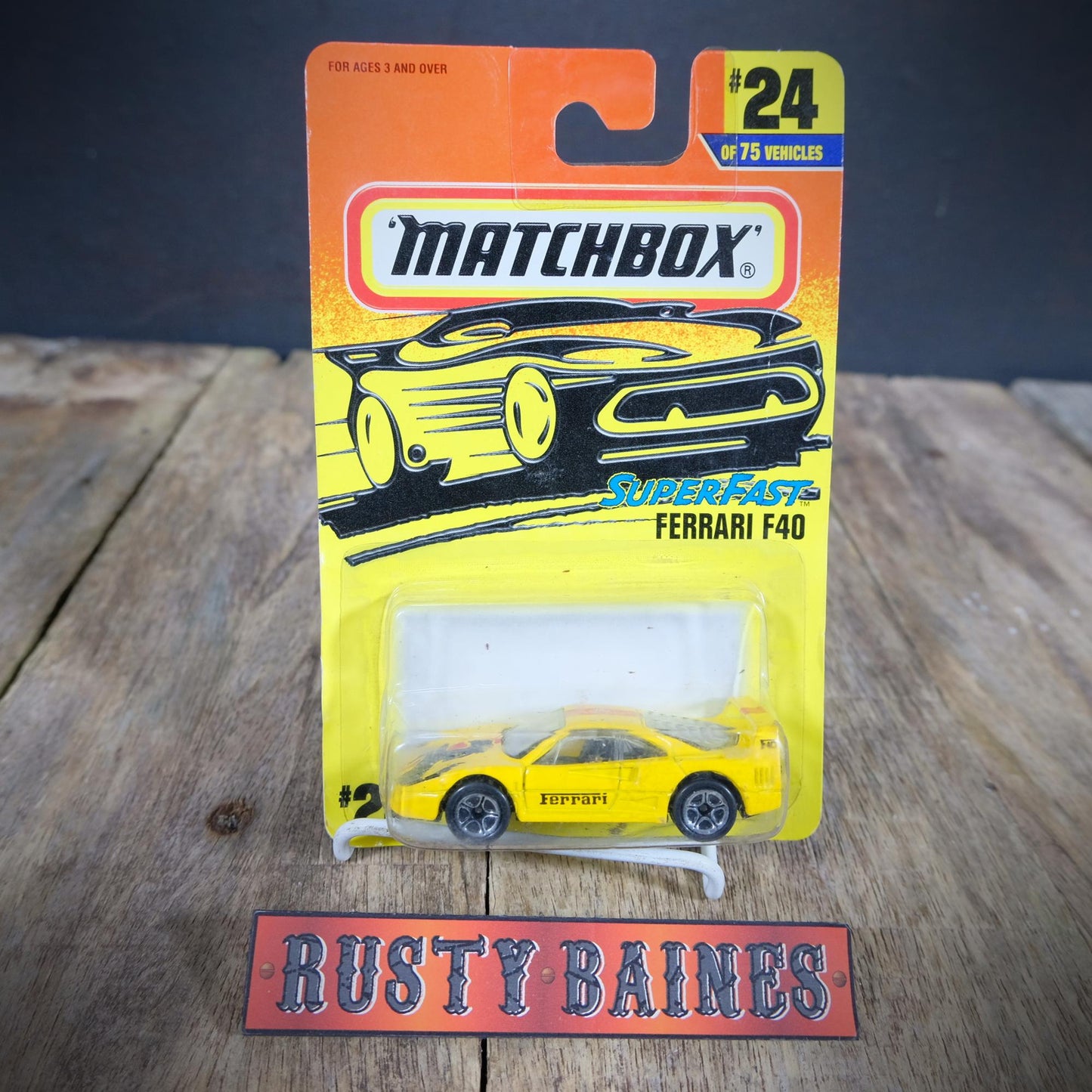 Matchbox Ferrari F40, Yellow, Carded, 1996/97