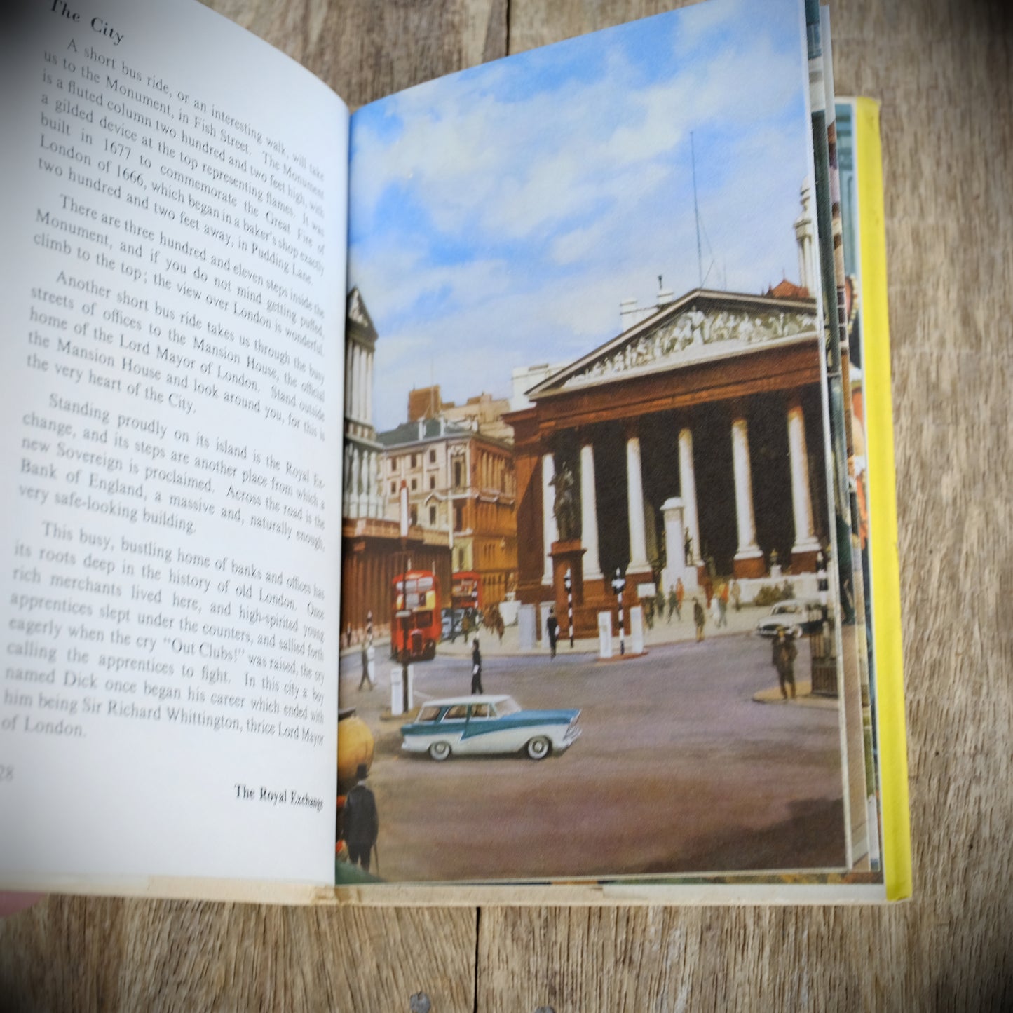 Vintage Ladybird Book, London, 2'6 Issue, Matt, Hardcover, Dustwrapper