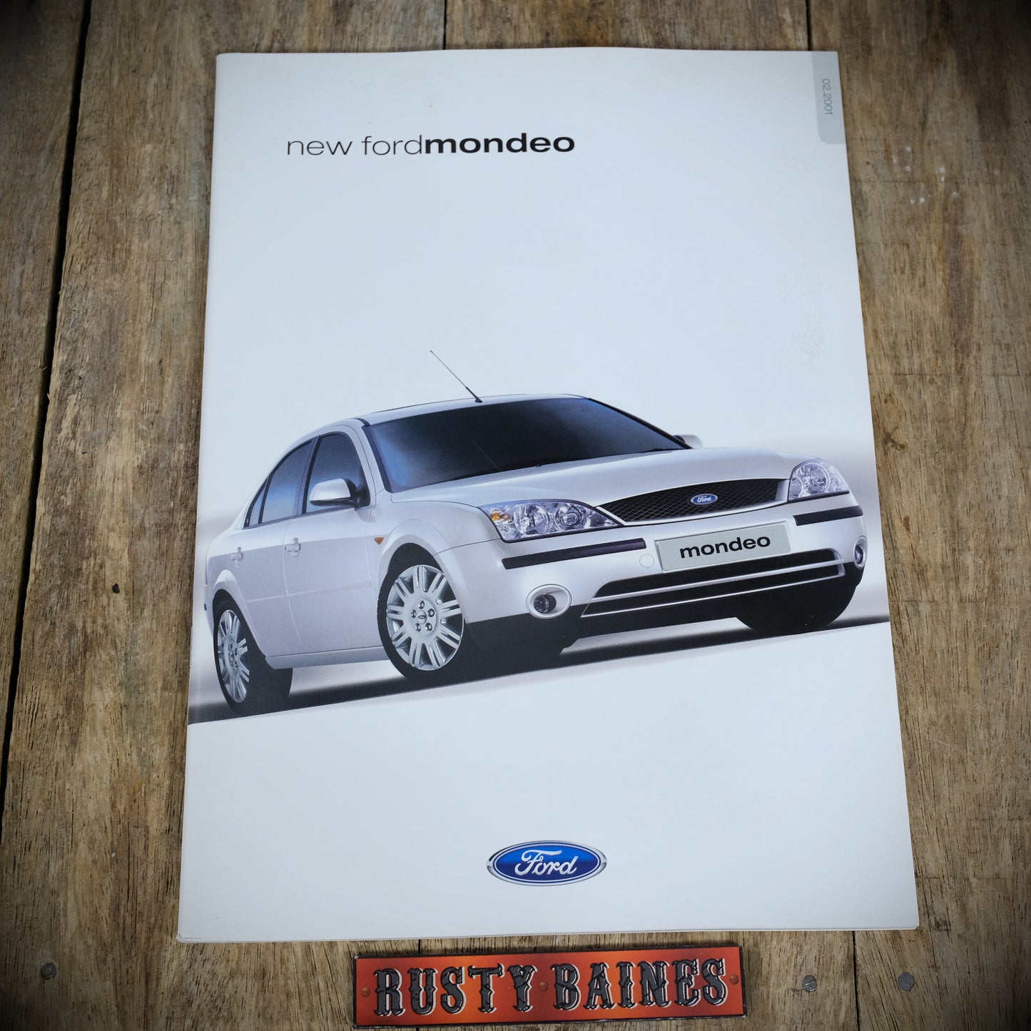 Car Sales Brochure Ford Mondeo 2001, Saloon Hatch Estate, LX Zetec Ghia Etc.