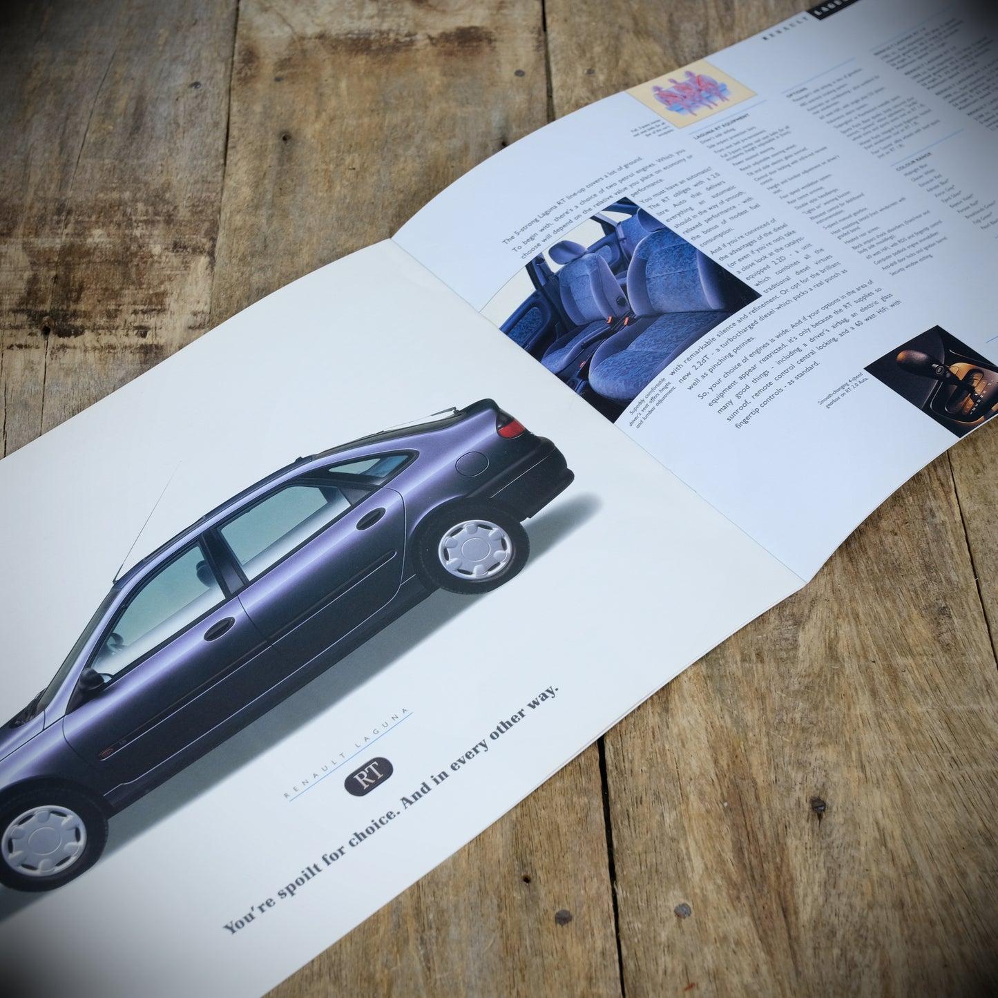 Car Sales Brochure Renault Laguna 1996 Saloon & Hatchback