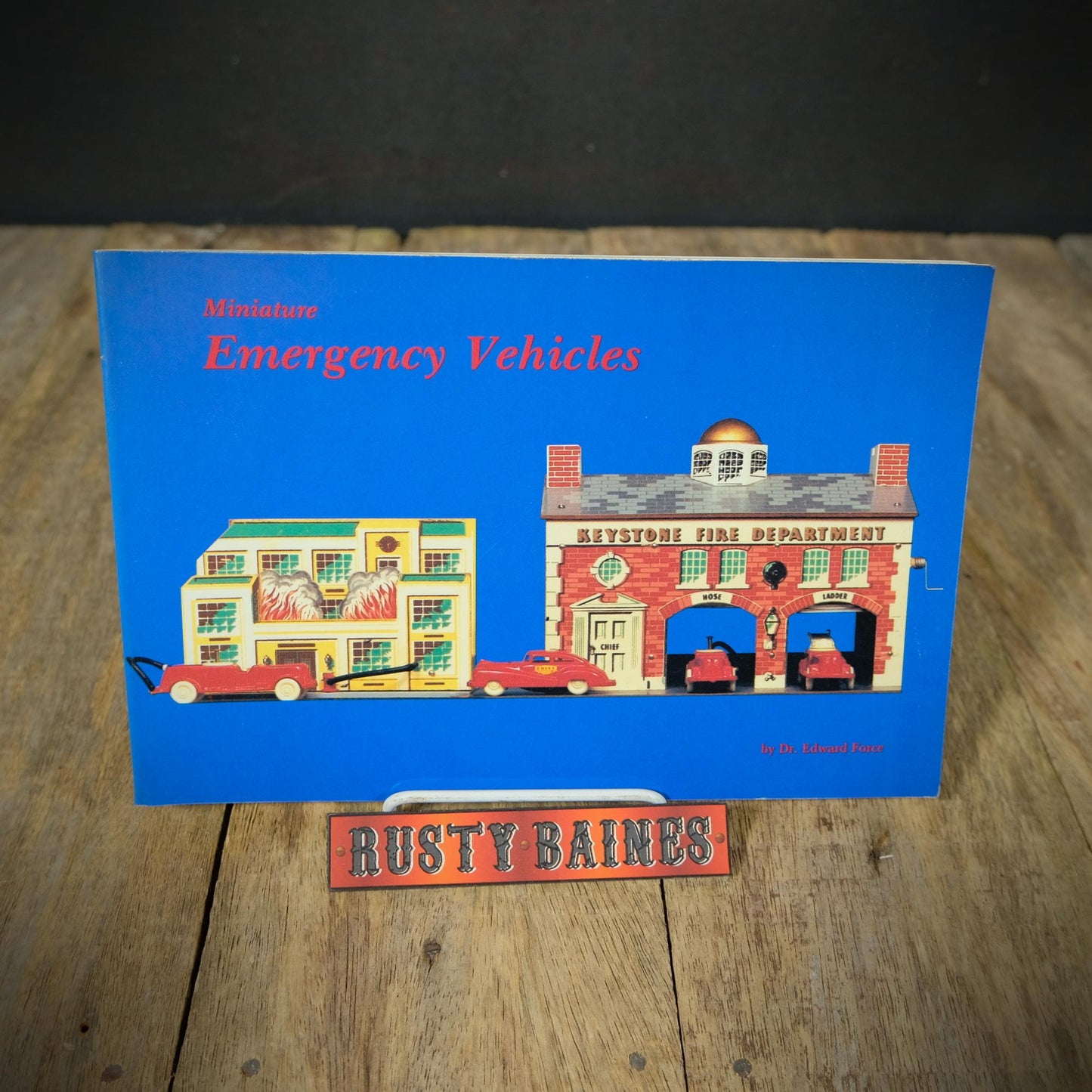 Miniature Emergency Vehicles, Dr Edward Force, Toy Diecast Car Collecting, Softcover 1985