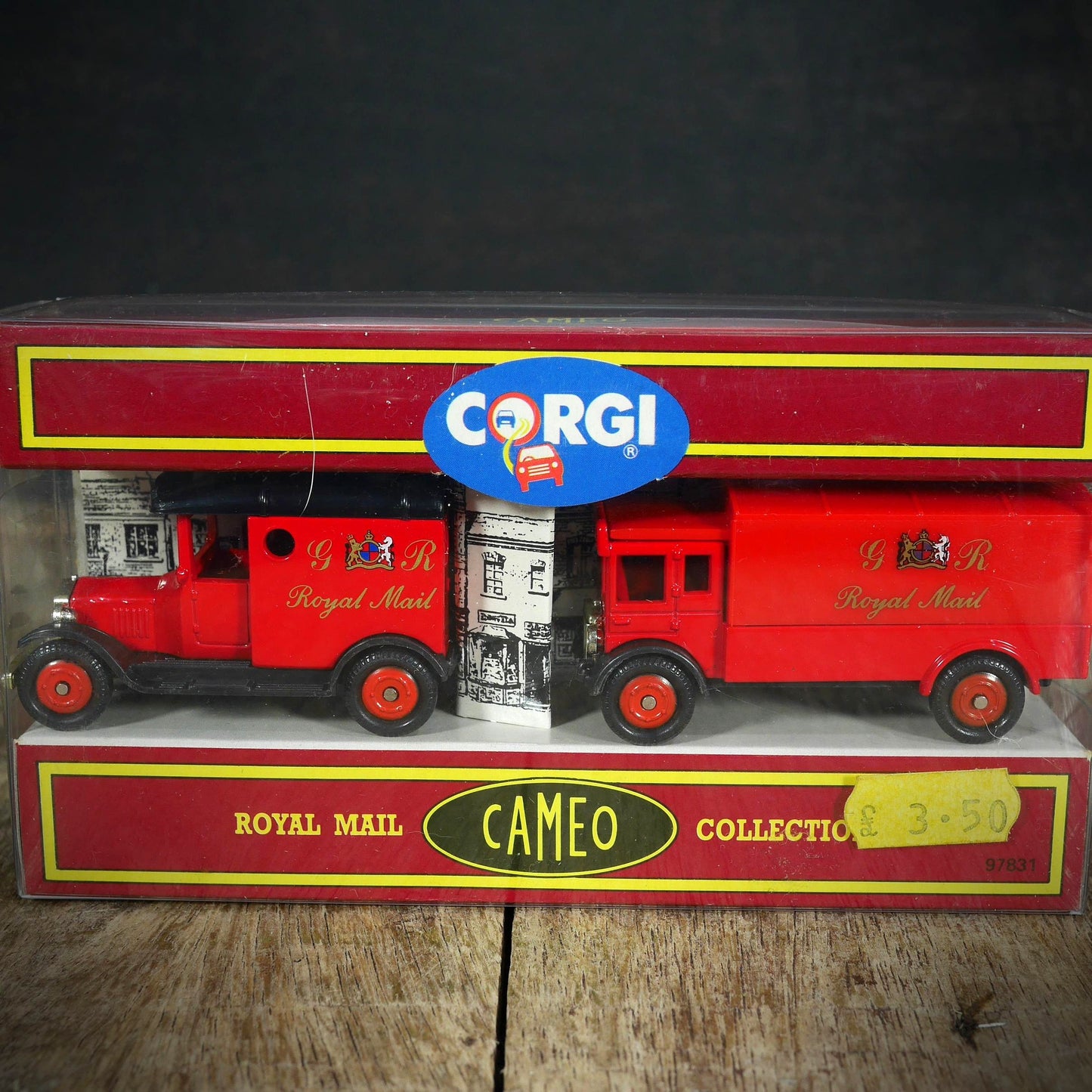 Corgi Royal Mail Diecasts in Boxes, Cameo Vintage Vans & Morris J