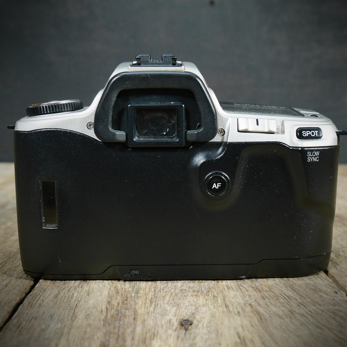 35mm Film Camera, Minolta Dynax 505si & AF 70-210mm Lens, Part Tested