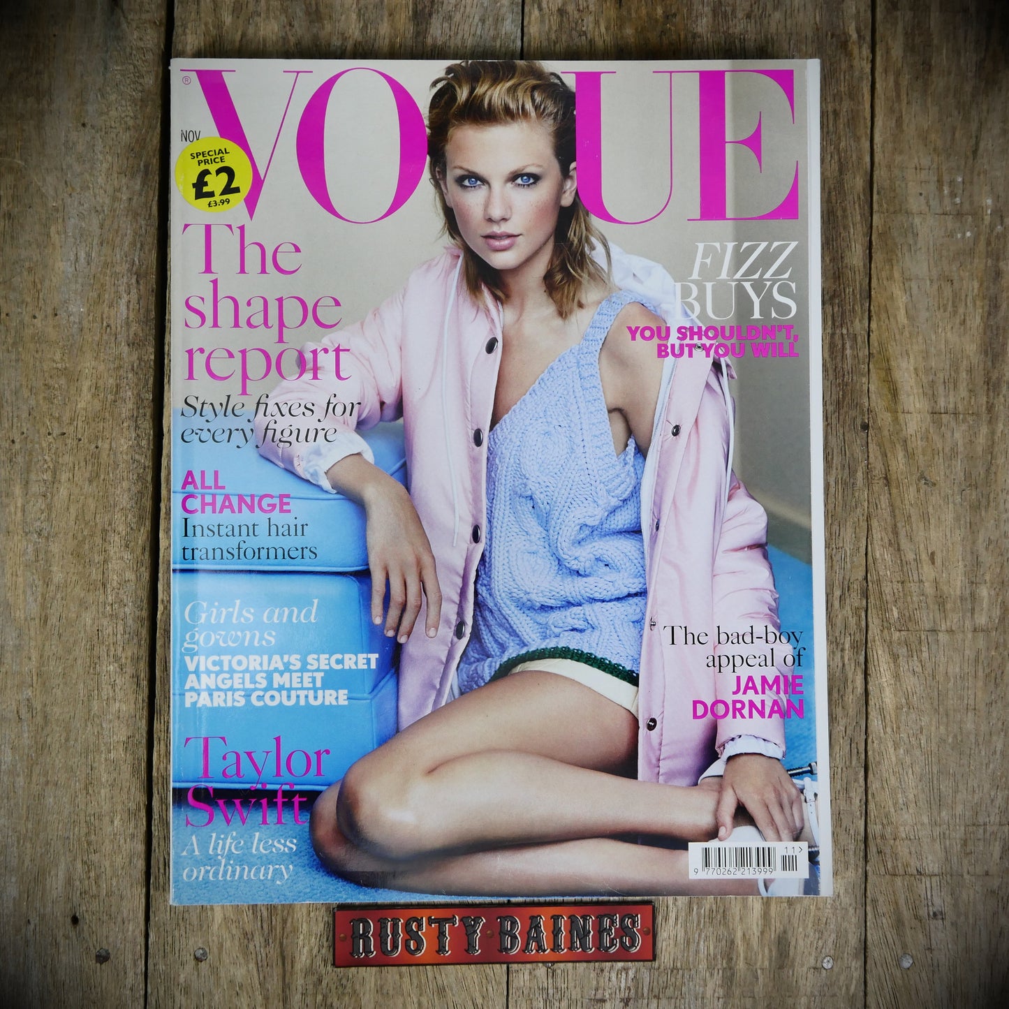 Vogue Magazine UK Back Issue, November 2014 Taylor Swift