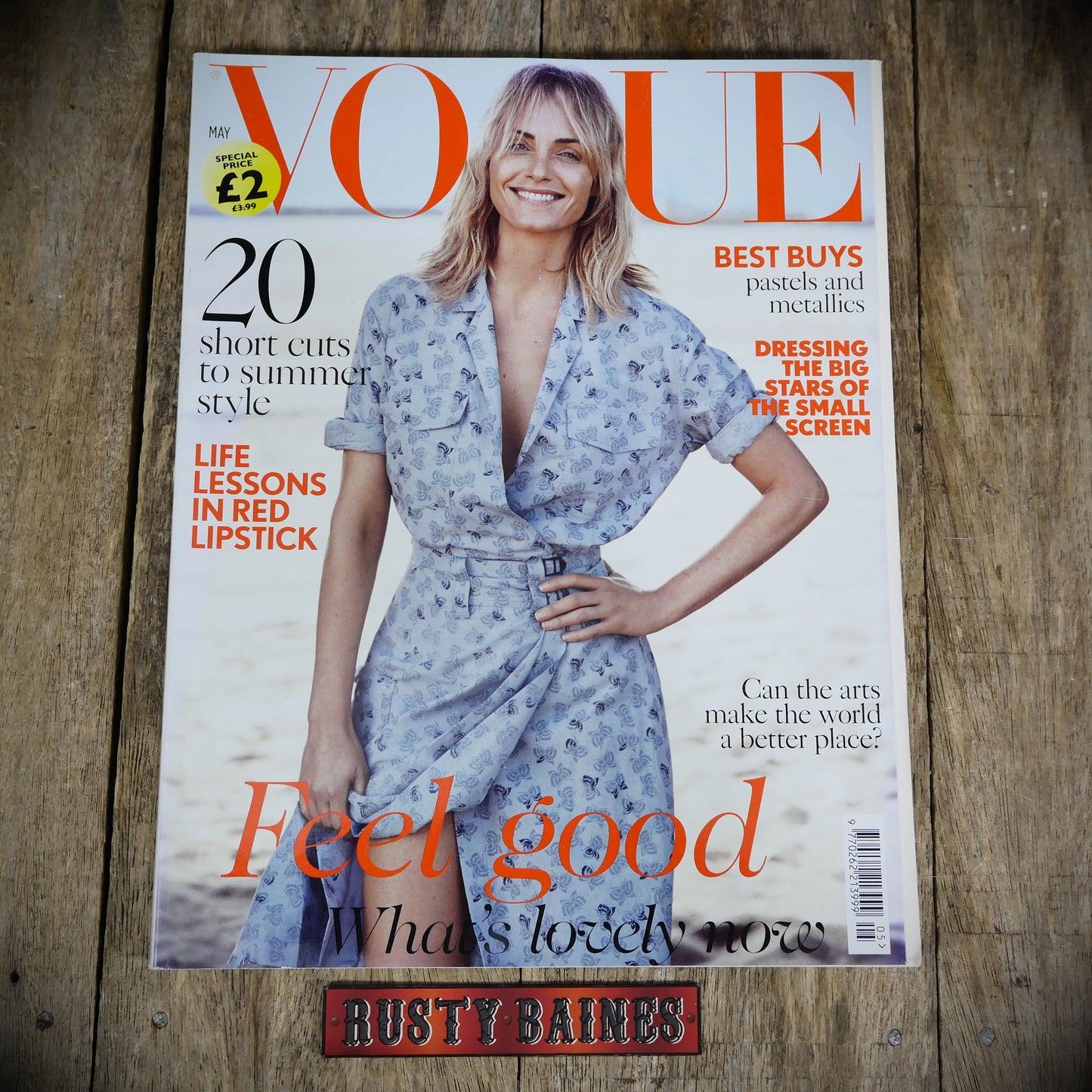 Vogue Magazine UK Back Issue, May 2017 Amber Valletta