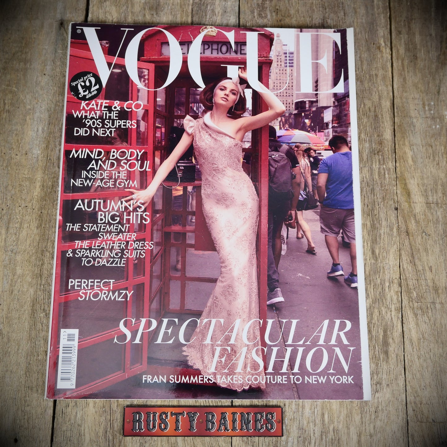 Vogue Magazine UK Back Issue, November 2018 Fran Summers Couture